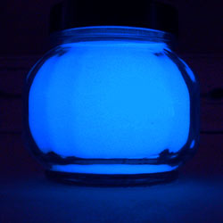 glow-dark-paint-blue-250.jpg